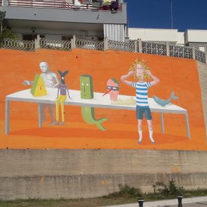 All’improvviso un murales tra Salnitro e il Porto. Così l’arte cancella il cemento