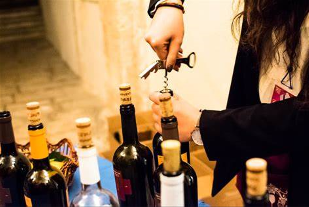 Tutto pronto per Calici nel Borgo Antico, gli organizzatori invitano a limitare uso autovetture