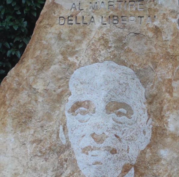 Alla lapide di Matteotti manca il riferimento alla matrice dell’attentato