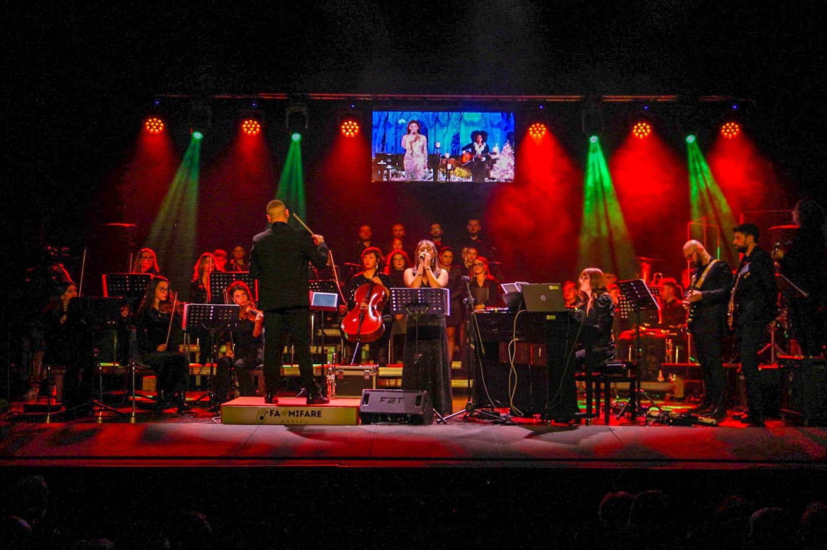 Lunedì 23 dicembre la 9^ edizione del “Christmas Medley”, l’orchestra “FaMiFaRe” in concerto al Politeama Italia