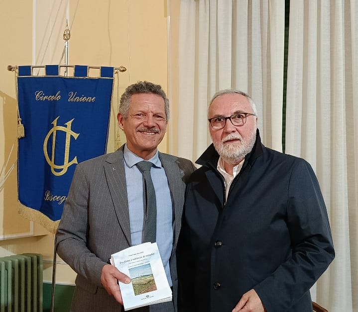Nicola Losapio tra le ferule e i silenzi di nebbia di Demetrio Rigante