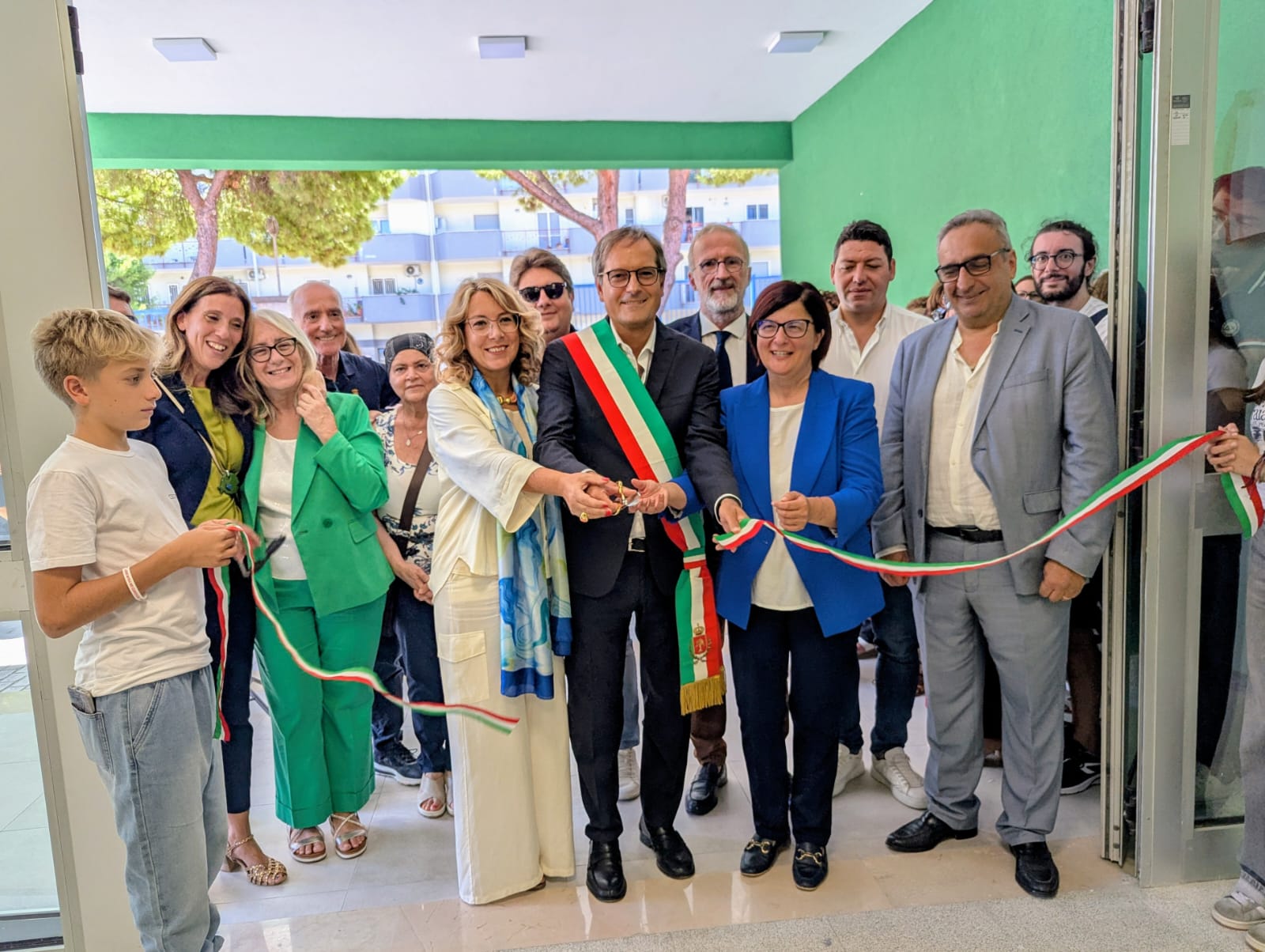 Scuola Monterisi: dove sono i certificati di agibilità e prevenzione incendi necessari per riaprire?