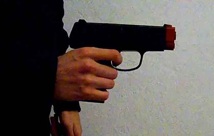 Tenta una rapina in una sartoria di Trani con una pistola giocattolo. Arrestato un biscegliese