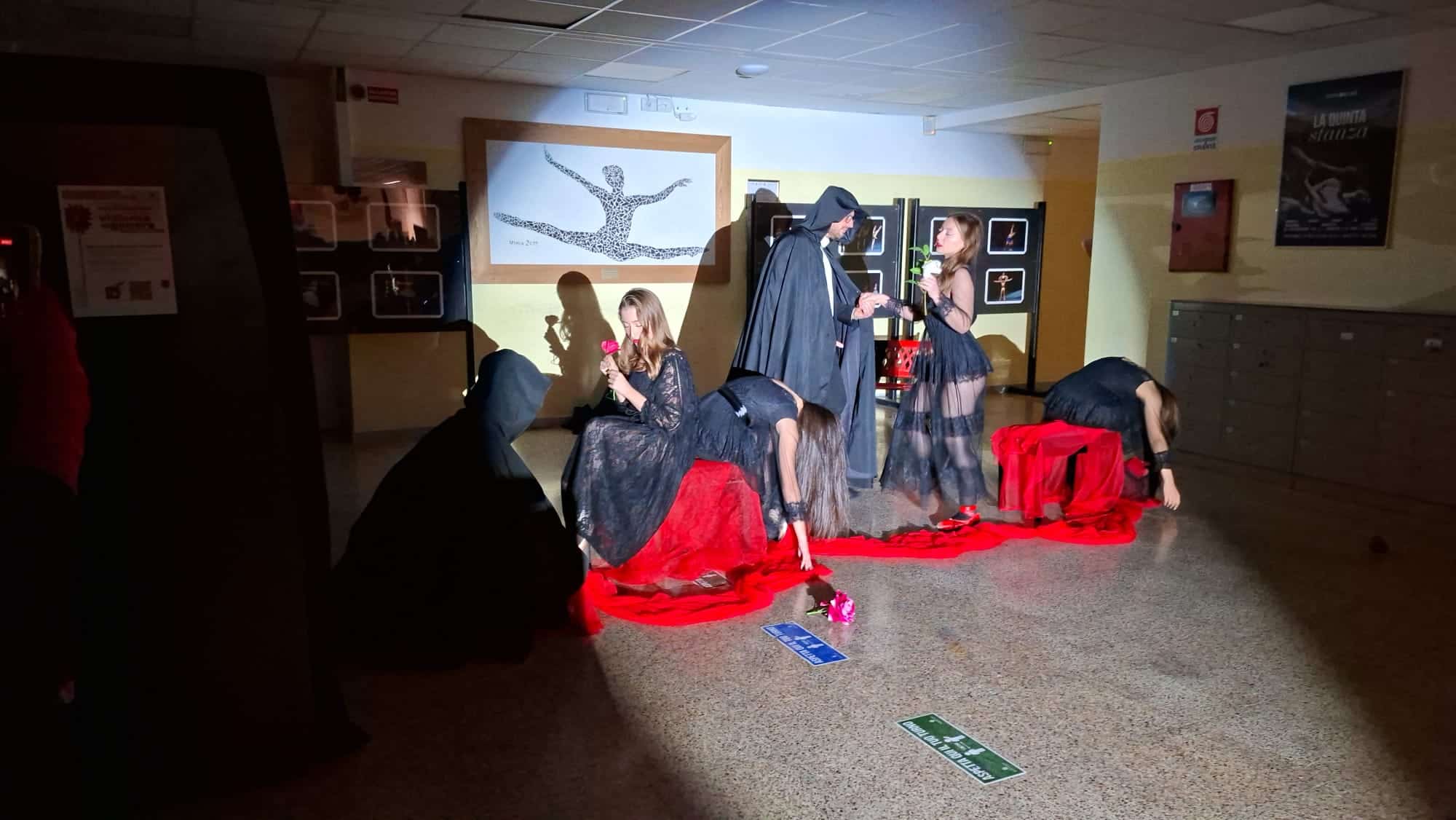 Luci nel buio: Il Liceo “Leonardo da Vinci” di Bisceglie si mobilita contro la violenza sulle donne